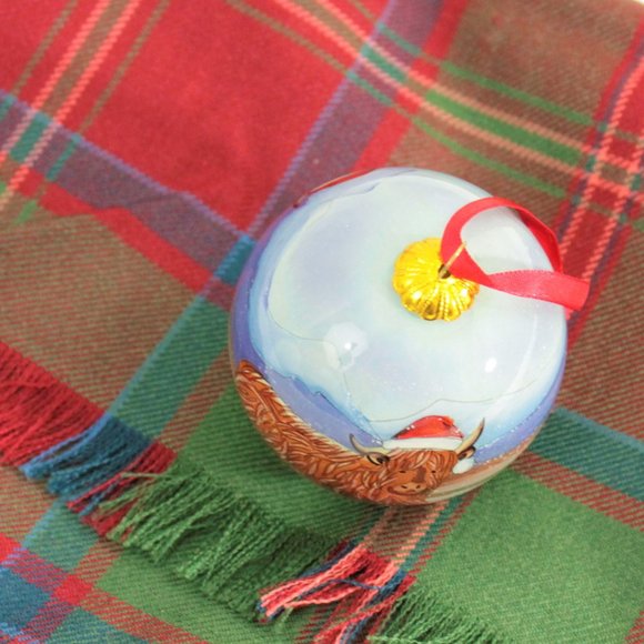 New Scottish Highland Cow Glass Painted Christmas Tree Ornament From Scotland - Picture 4 of 10